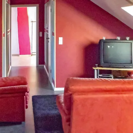 Fleur De Lys * Burg Reuland